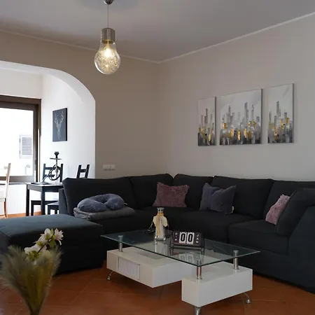 Sky And Vandrarhem Portimão